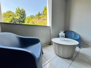 Bilocale con terrazzi Via Antonio Riva 3 by LR