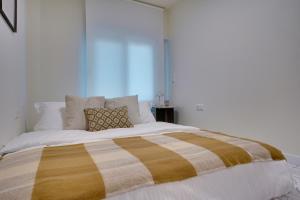Kastella Bay Panorama in Piraeus-Gr Floor 2