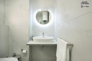Jonis Twin Condos (Pool&Pine View)