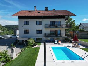 Apartments Bukor with seasonal pool