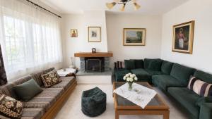 ELPIDA Cozy Haven