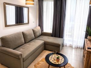 Bello departamento familiar pet friendly sector el Faro de La Serena, piso 4 con ascensor, malla anticaídas ideal para niños y mascotas, piscina, estacionamiento gratuito, regalo de bienvenida
