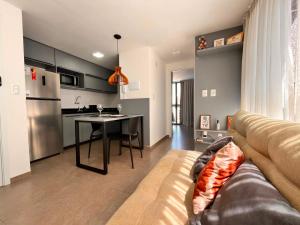 Solon Flat Manaira