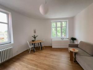Brand-new apartment, ideal for Colours & B4L!