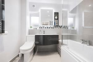 Stylish Home Wimbledon Richmond Park Retreat