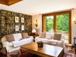 Lhousing - Esclusiva Villa Gastagh
