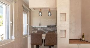 Dorado Apartments