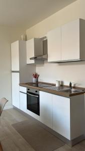 La Curt by Ambroeus apartments