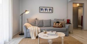 Centro Acropolis Suite by HC