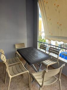 Trinity Beach Apartment