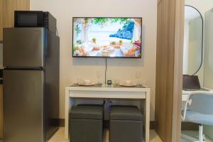 Best Location! Near BGC, Makati, Ortigas & MRT