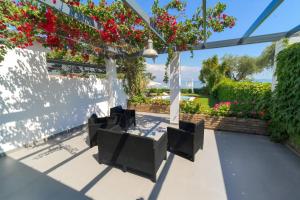 Barbati Beachfront - Pool Villa
