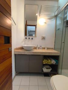 Ipanema, 2 minutes from the beach, 1 minute from the subway