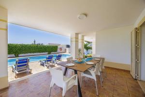 Villa Ventura by Villa Plus