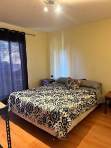 Estupenda y amplia casa con piscina y quincho