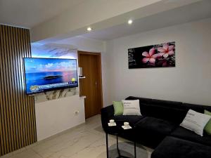 Seven Pearl Residence