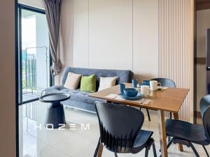 1B1B2P Hozem SA C111 Tropic City Kuching
