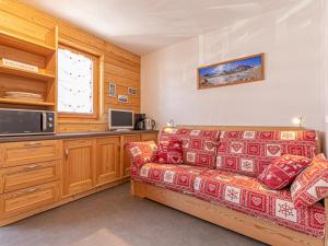 Studio rénové au pied des pistes avec wifi - FR-1-508B-23