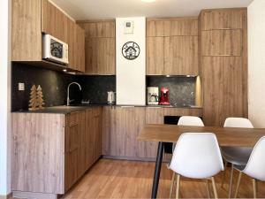 Appartement Les Orres 1800 avec accès piscine, 6 personnes - FR-1-322-683