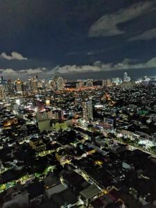 2BR with 2TB near PICC and MOA La Verti Residences-Pasay