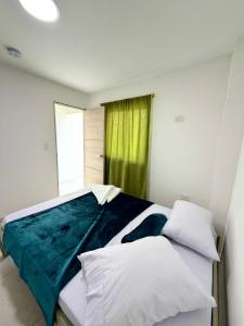 HOSTAL LA MARINA sm