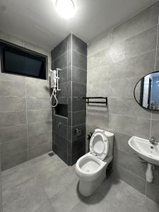 Aston Acacia 3 Bedroom Suite by Jovial