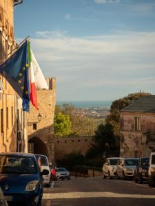 Domus Borgo - Loft Moderno in Centro Storico