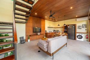 Nala Villa - Peaceful Hideaway with Pool & Yoga Space