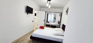 Infinity Beach Pool & Spa Resort - Luxury Apartment Private Parking