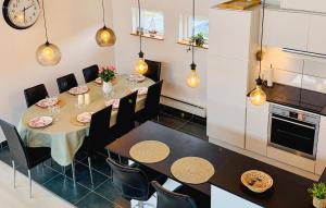 Three-Bedroom Holiday Home In Juelsminde