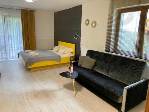 Apartament Yellow Garden