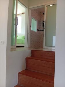 Peaceful Hin Kong Apartment with King Bed & Office
