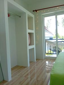Peaceful Hin Kong Apartment with King Bed & Office