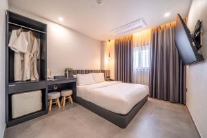 Giverny Hotel