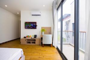 TH Luxury Hotel 2