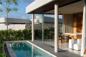 Lyvin Melasti Villas