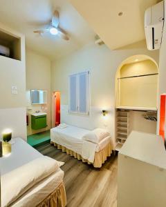 Cute and Cozy Room - ColivingFlorence VdM