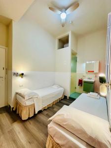 Cute and Cozy Room - ColivingFlorence VdM
