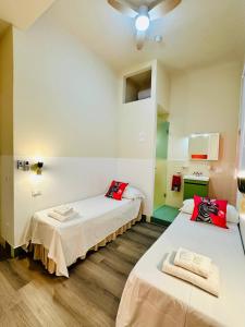 Cute and Cozy Room - ColivingFlorence VdM