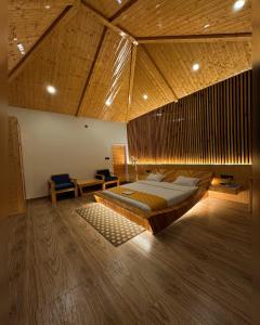 Aranya wood resort