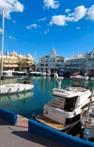 Cruz del Sur Benalmadena One