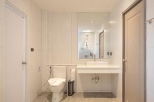Taupe Hotel