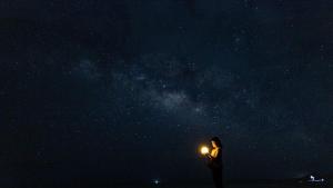 古宇利島を望む絶景 満天の星空 やんばる世界自然遺産 山頂のヴィラ