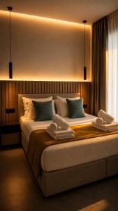 Apollonian Luxury Suites