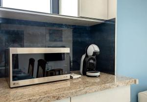 Spacious 2BR Apartment Near Sea Garden & Beach by Flat Manаger