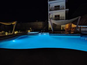 Faro Resort