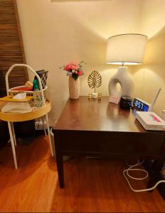 Cozy Private Hotel Suite with Bath Tub and Free Pool Access