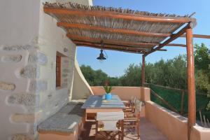 Almond Villa