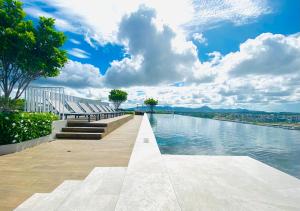 Laguna Skypark Celeste Bangtao, Infinity Pool