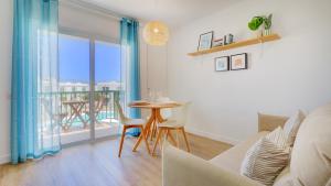 NEW AVATEA Parque Natural, piscinas y tennis